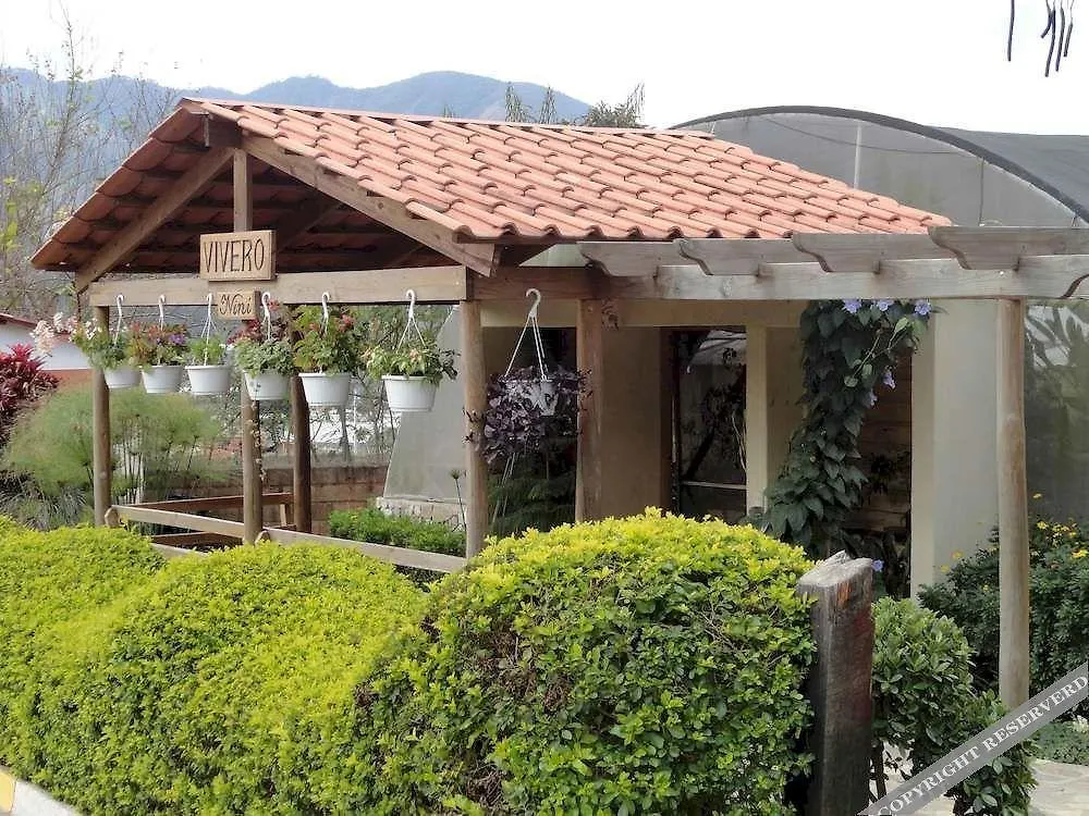 Altocerro Villas, Hotel y Camping Constanza